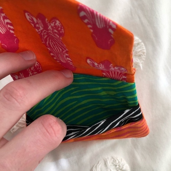 ZEBRA Wallet 4/$13 - Picture 4 of 7